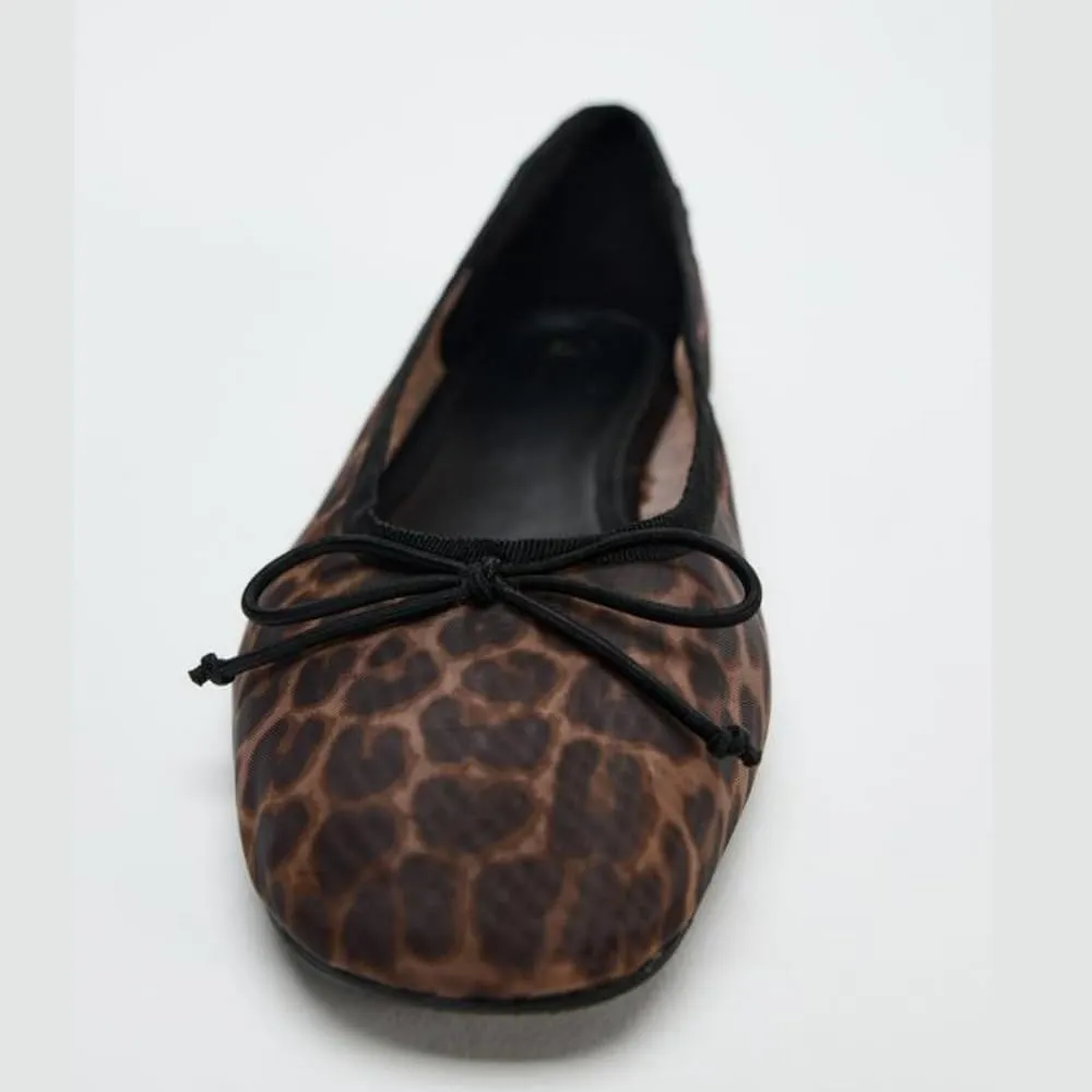 keleimusi Leopard Mesh Ballet Flat for Women Slip On Round Toe Mary Jane Ballet Flats with Bow Comfortable Casual Ballerina Shoes.