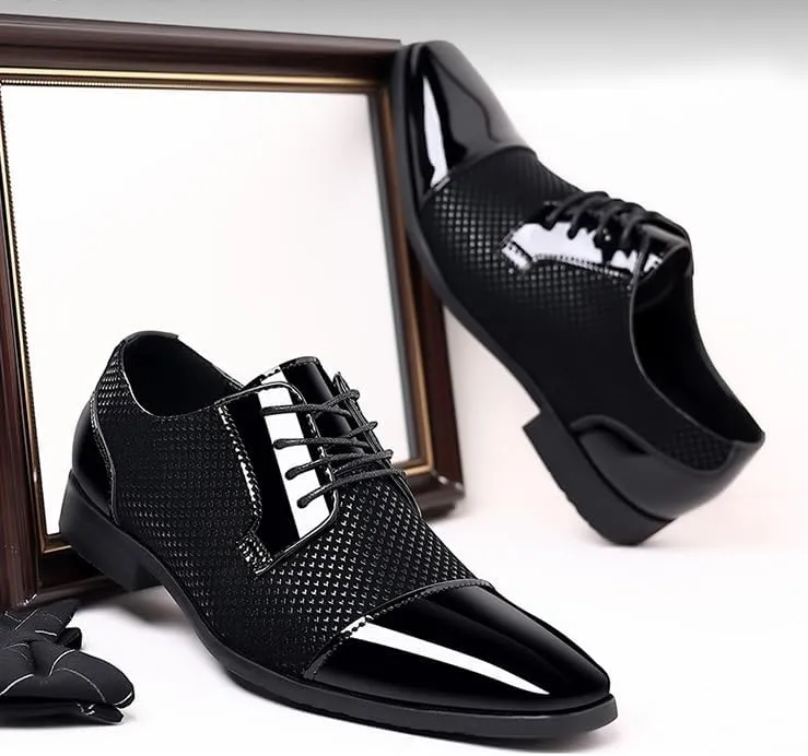 Men's Breathable Comfortable Business Lace Up Oxford Shoes Mens Patent Leather Formal Dress Shoes Luxury Pointed Toe Casual Derby Shoes