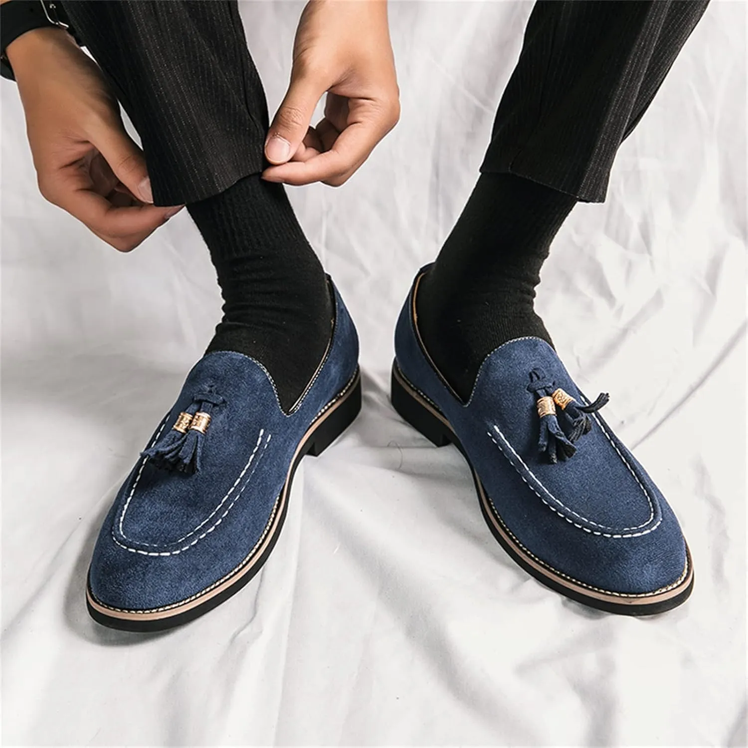 Mens Faux Suede Tasseled Leather Slip On Loafers,Casual Business Dress Shoes British Retro Moccasin Driving Shoes