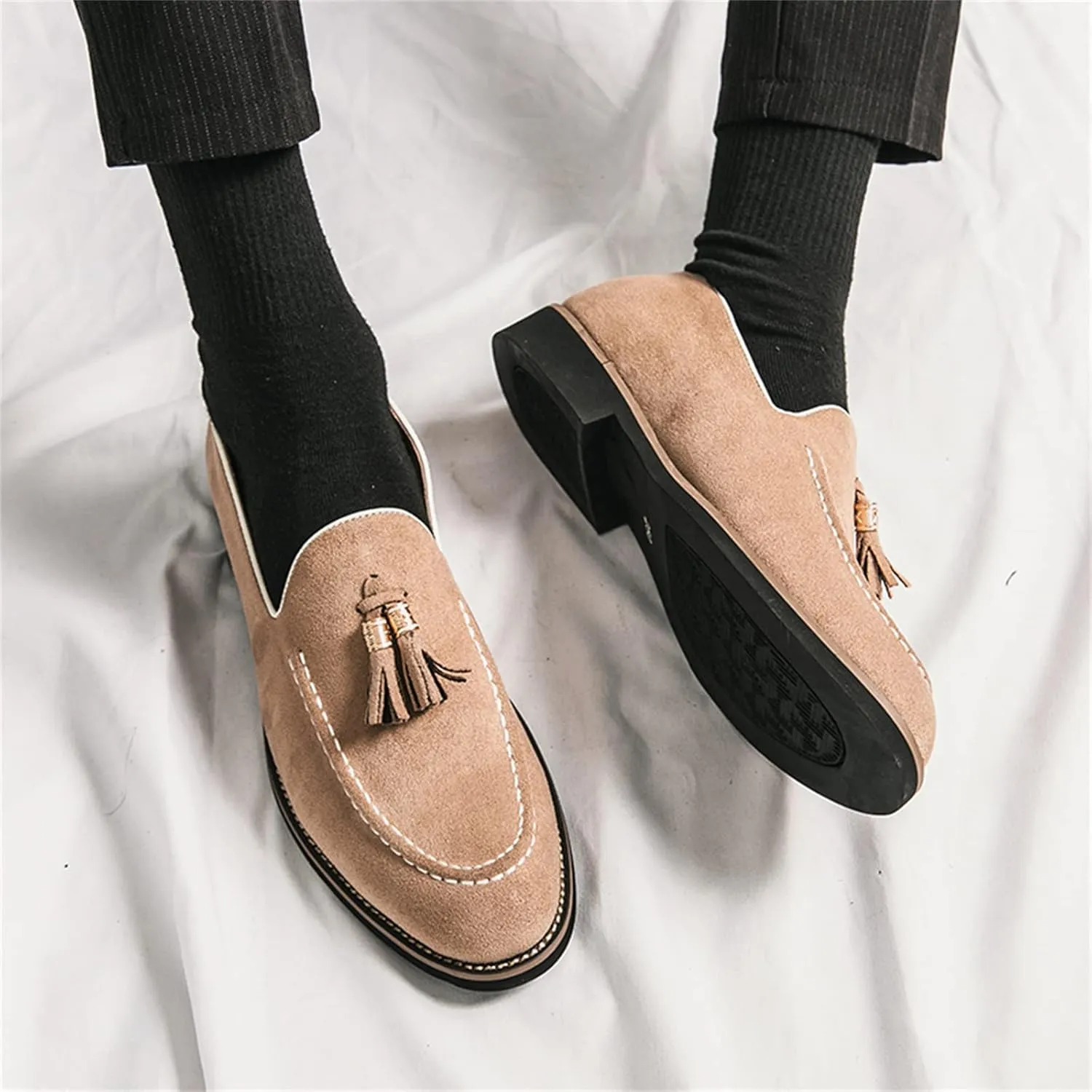 Mens Faux Suede Tasseled Leather Slip On Loafers,Casual Business Dress Shoes British Retro Moccasin Driving Shoes