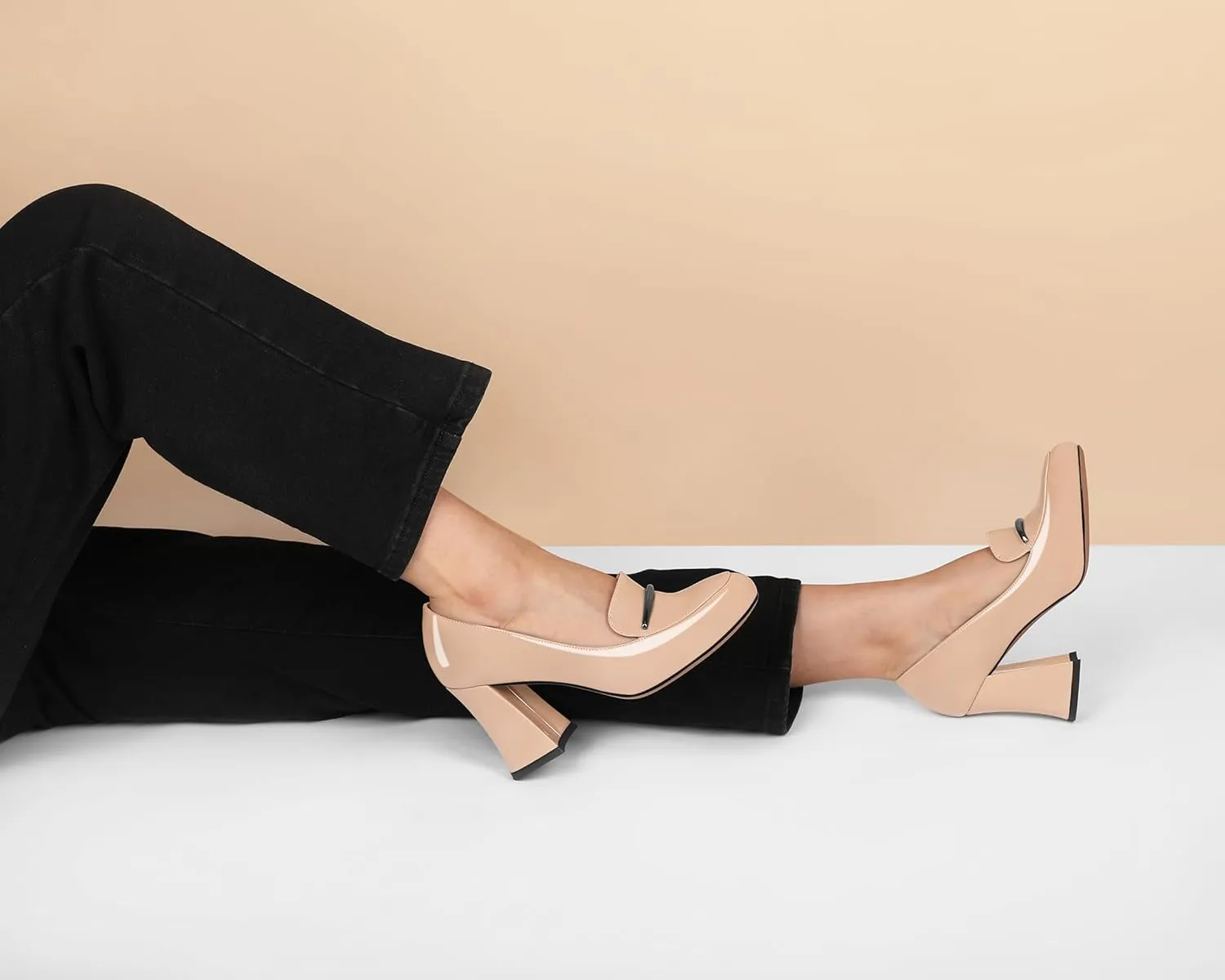 Soireelady Women Chunky Heel Pumps Block High Heel Slip On Closed Round Toe Loafer Heel Dress Shoes Work Casual Daily Patent Leather 3.5 Inches