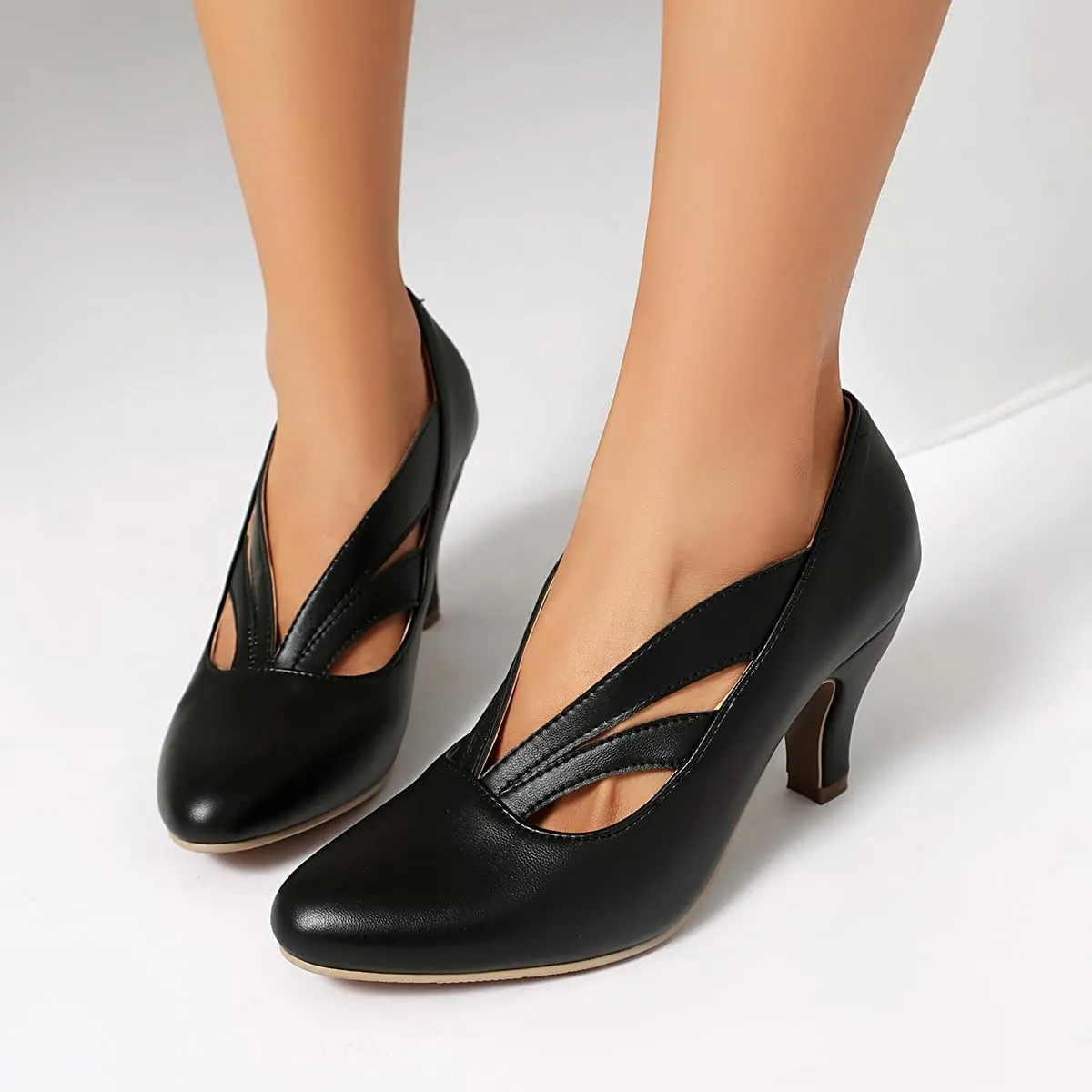 UniqueStride Women's Mary Jane Vintage Block Heels Closed Round Toe Slip On Victorian Pumps