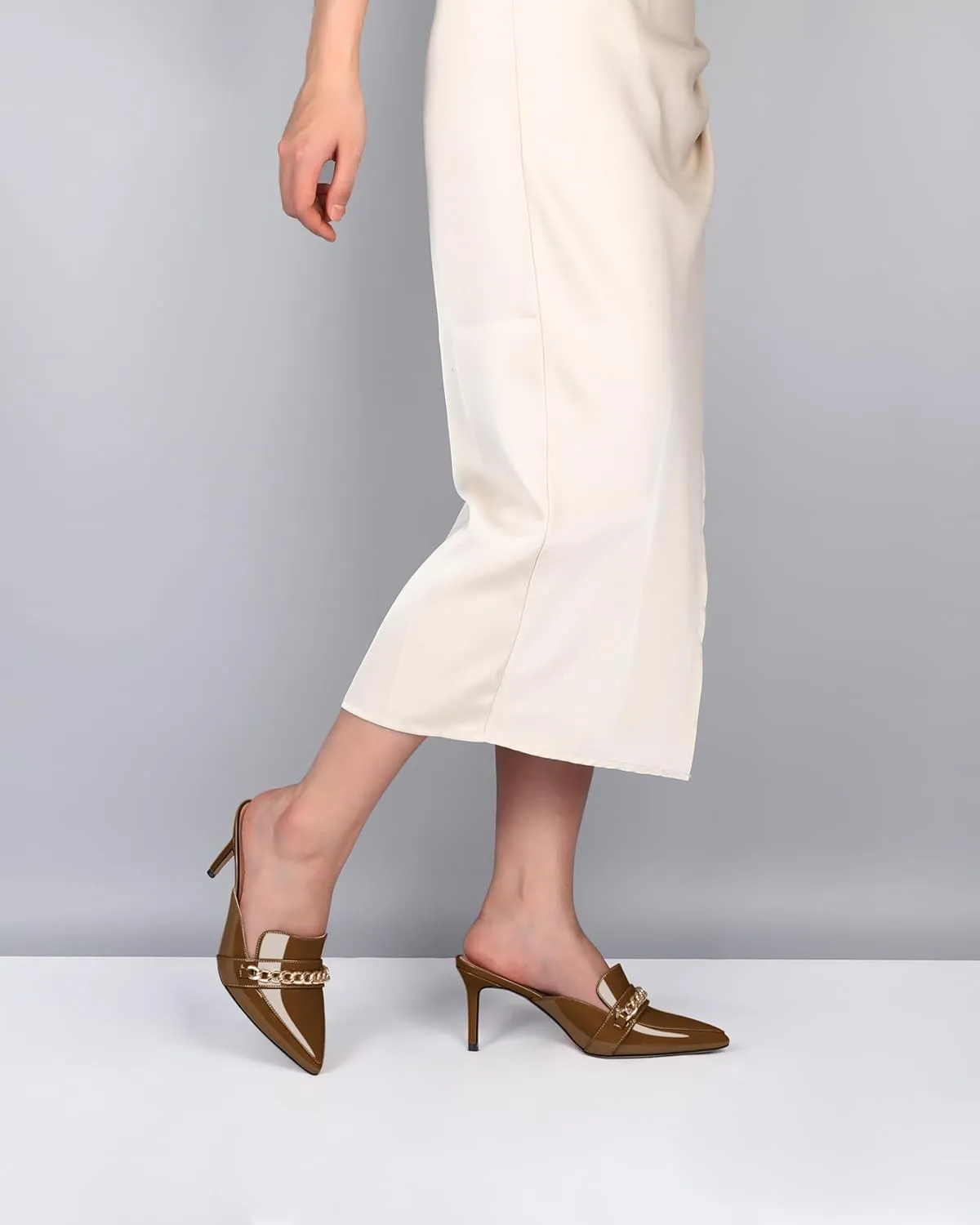Zamikoo Women's Mule Heels Pointed Toe Slip On Stiletto High Heeled Mules with Gold Chain