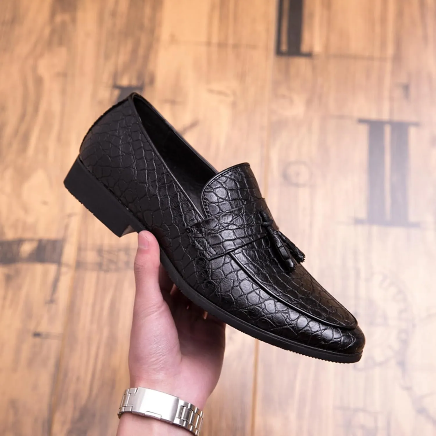 Zeberfi Men's Pattern Leather Slip On Tassel Dress Loafers Fashion Pointed Toe Low Top Non-Slip Luxury Business Formal Shoes